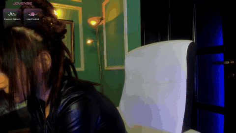 1Munique live cam animated GIF preview