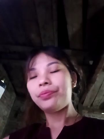 Ocnguyety live cam screenshot female from Vietnam on Ufotopia – Live Cams & Video Chat Community — screenshot #2