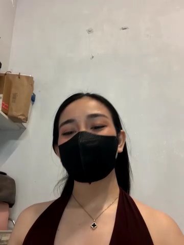 hanny_baby205 live cam screenshot female from Vietnam on Ufotopia – Live Cams & Video Chat Community — screenshot #7