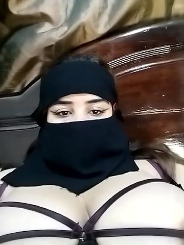 Maraamm live cam screenshot females from Morocco on Ufotopia – Live Cams & Video Chat Community — screenshot #5