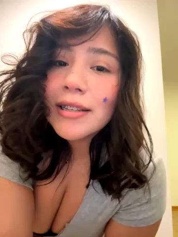 NamiNae live cam screenshot female from Peru on Ufotopia – Live Cams & Video Chat Community — screenshot #2