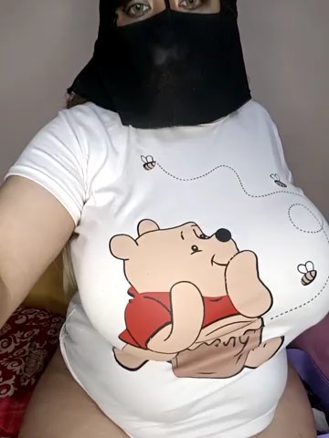 Rihaamm live cam screenshot female on Ufotopia – Live Cams & Video Chat Community — screenshot #1