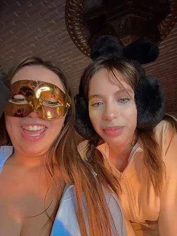 ORLA86 live cam screenshot females on Ufotopia – Live Cams & Video Chat Community — screenshot #1