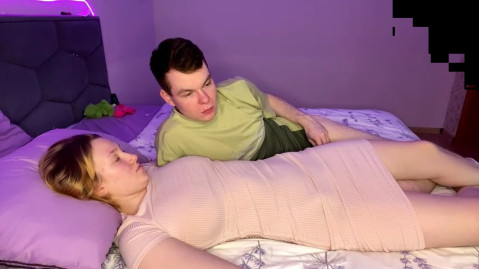 julielourens live cam screenshot malefemale from Sex Land on Ufotopia – Live Cams & Video Chat — screenshot #3